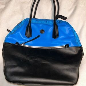 Lululemon workout/yoga bag